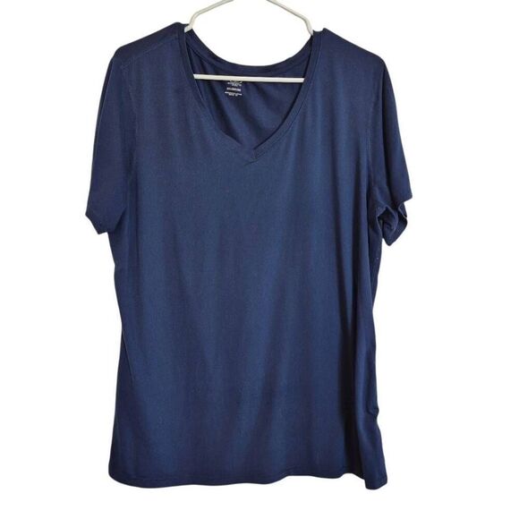 Athletic Works Women's Navy Poly/Spandex V-Neck Short Sleeve T-shirt - Picture 2 of 9